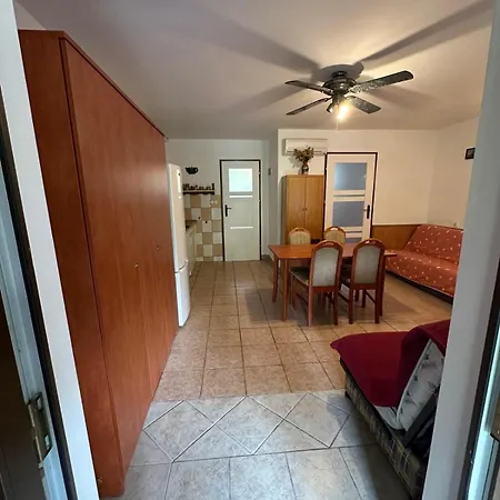 Rusalka Nad Jeziorem Vakantiehuis Rudno (Wolsztyn)