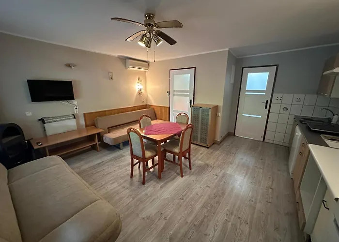 Rusalka Nad Jeziorem Holiday home